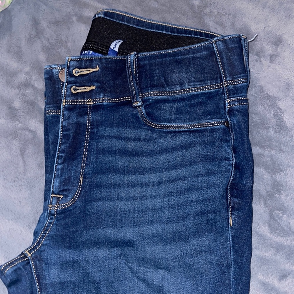 Women’s Petite Jeans